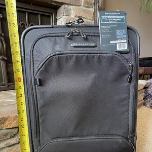 BRIGGS & RILEY Domestic Carry-On Spinner